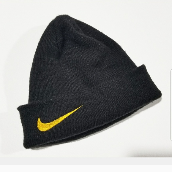 Black and gold nike beanie Clearance